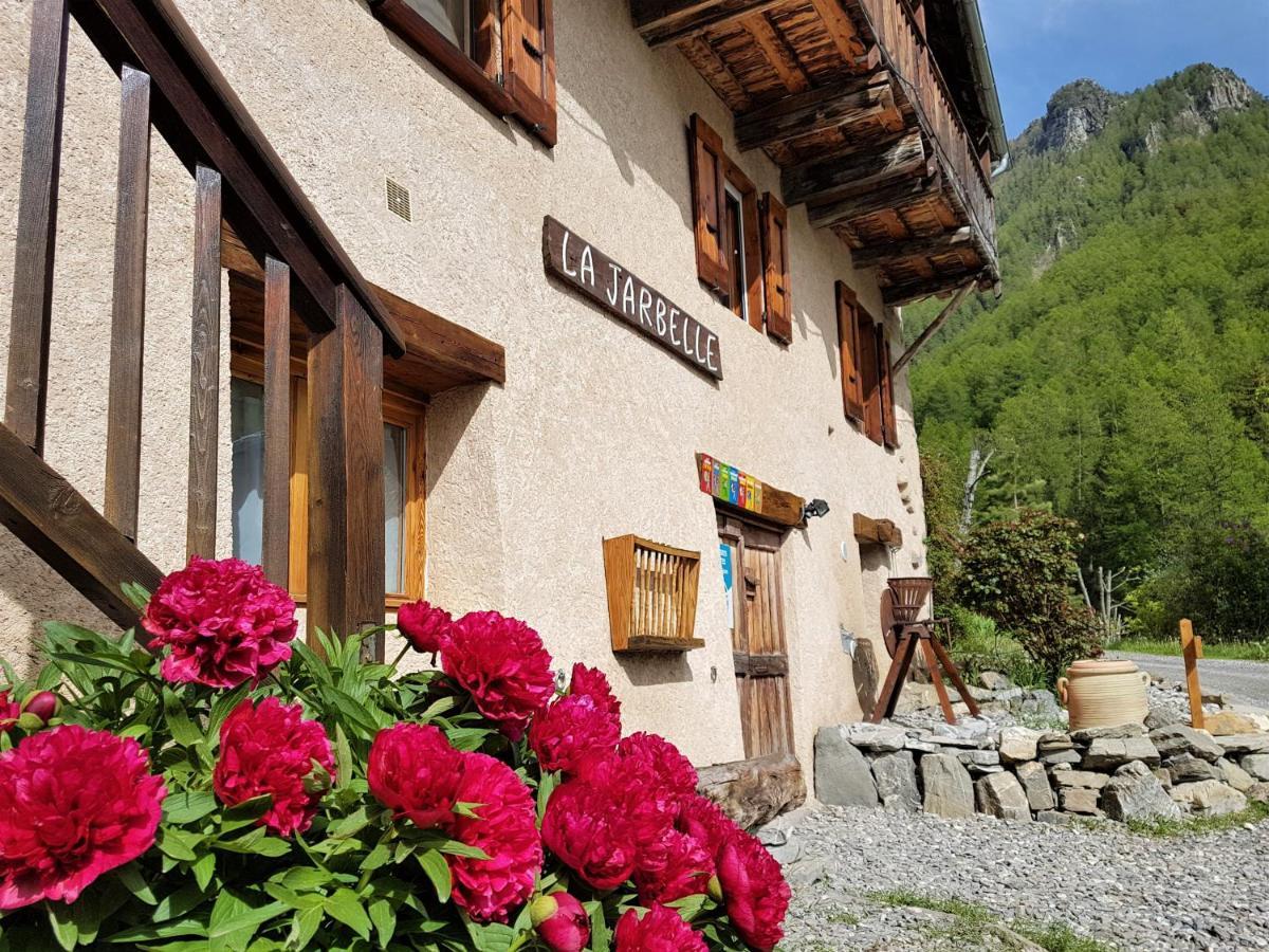 LA JARBELLE - Gîte et Spa Les Orres Extérieur photo